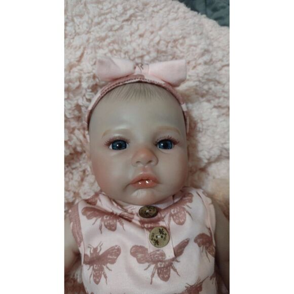 Charex Lifelike Reborn Baby Dolls - 18 Inch Realistic Baby Doll Weighted Newbor - Picture 7 of 15
